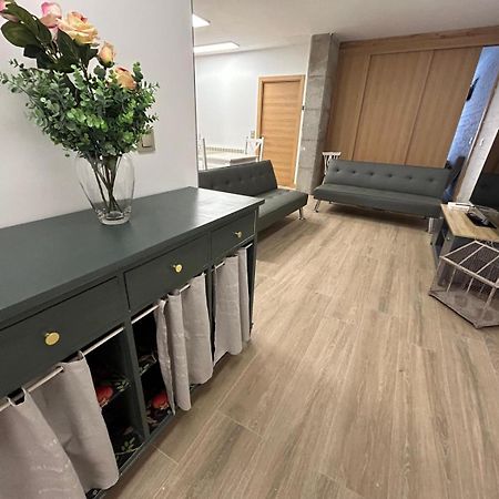 Apartamentos Torres Del Milladoiro Amés Esterno foto
