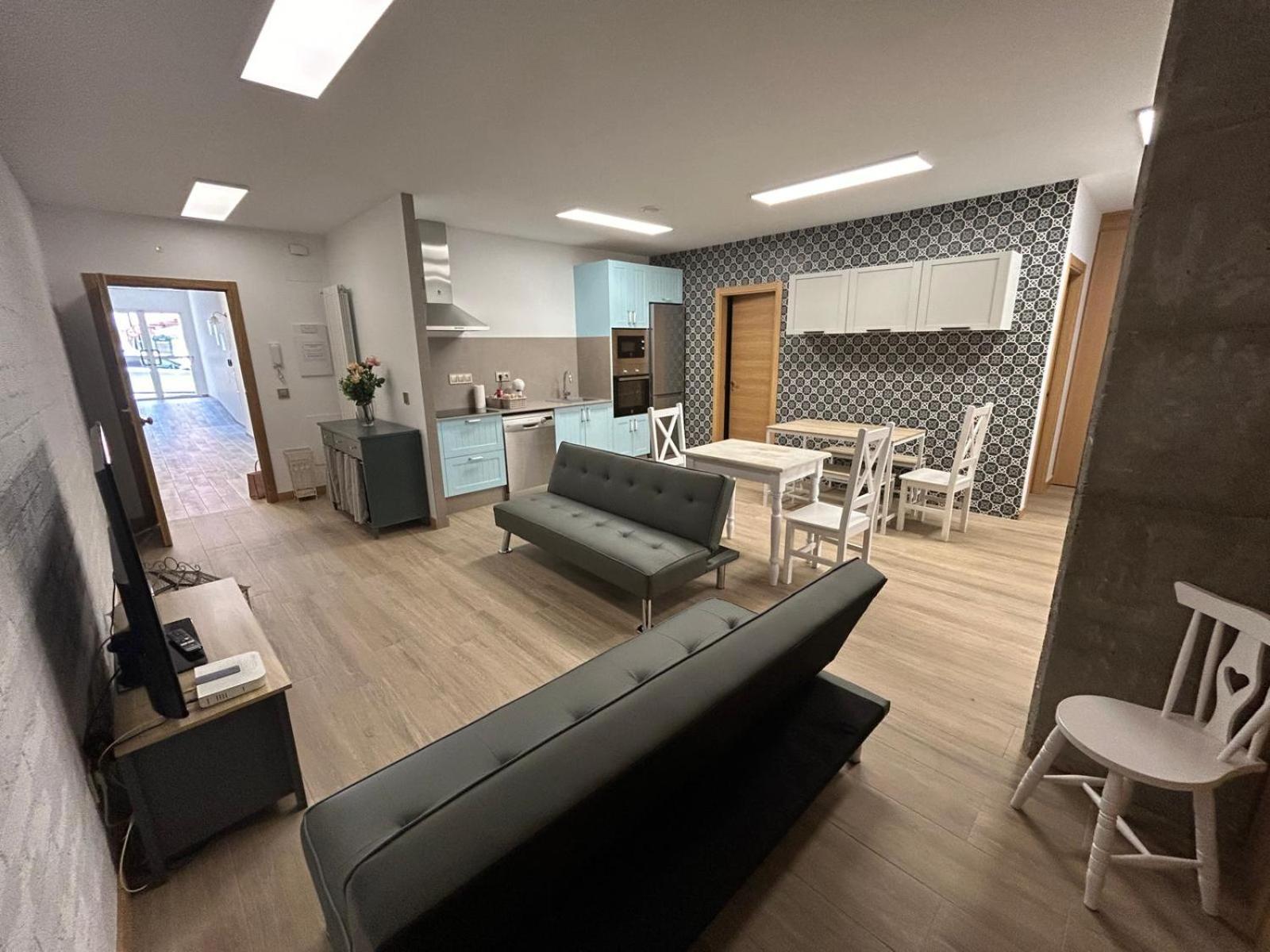 Apartamentos Torres Del Milladoiro Amés Esterno foto